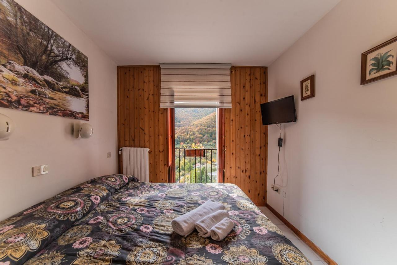 Hotel La Pieja à Opi Extérieur photo